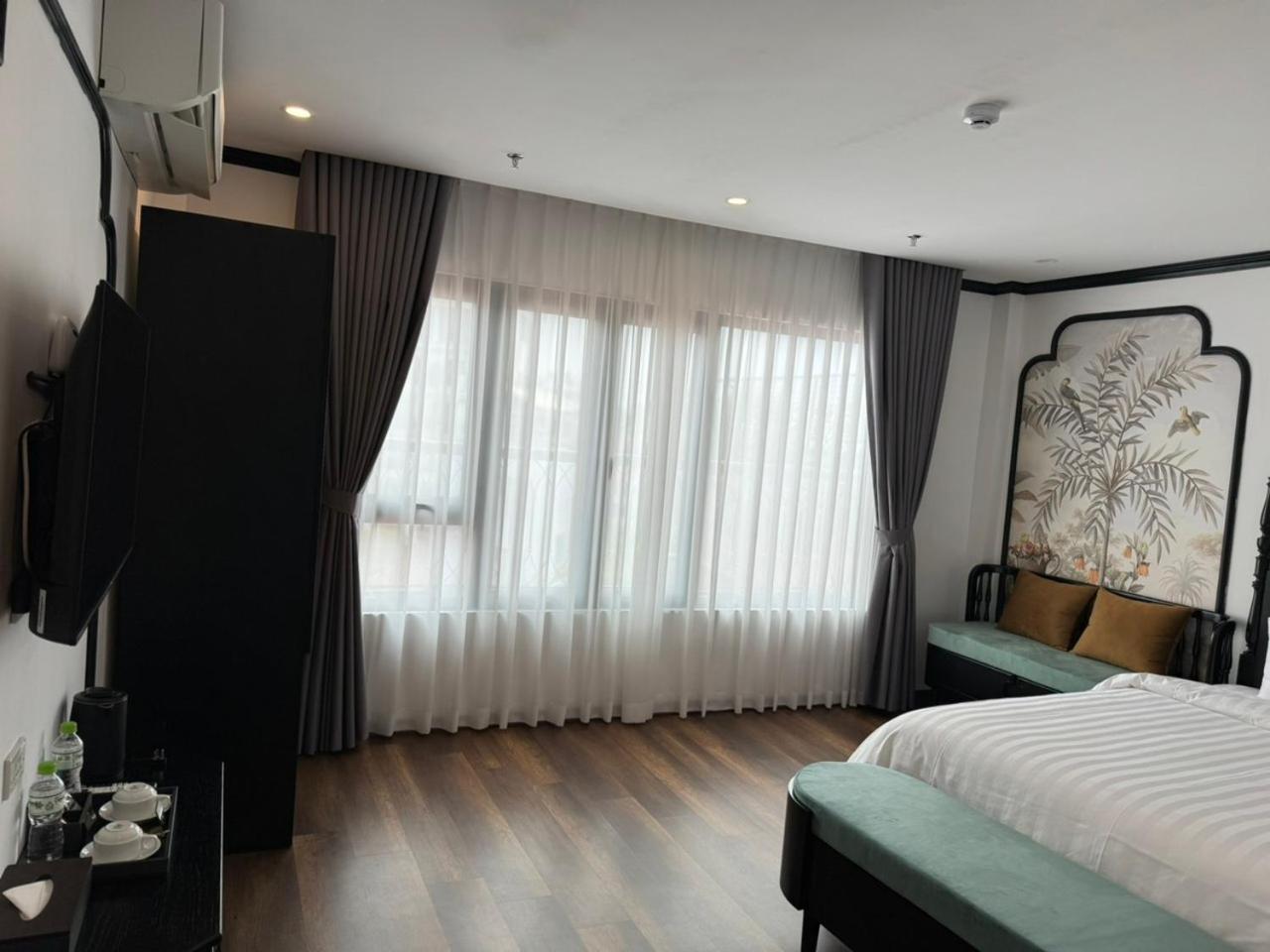 Aquarius Premium Hotel Hanoi Exteriör bild