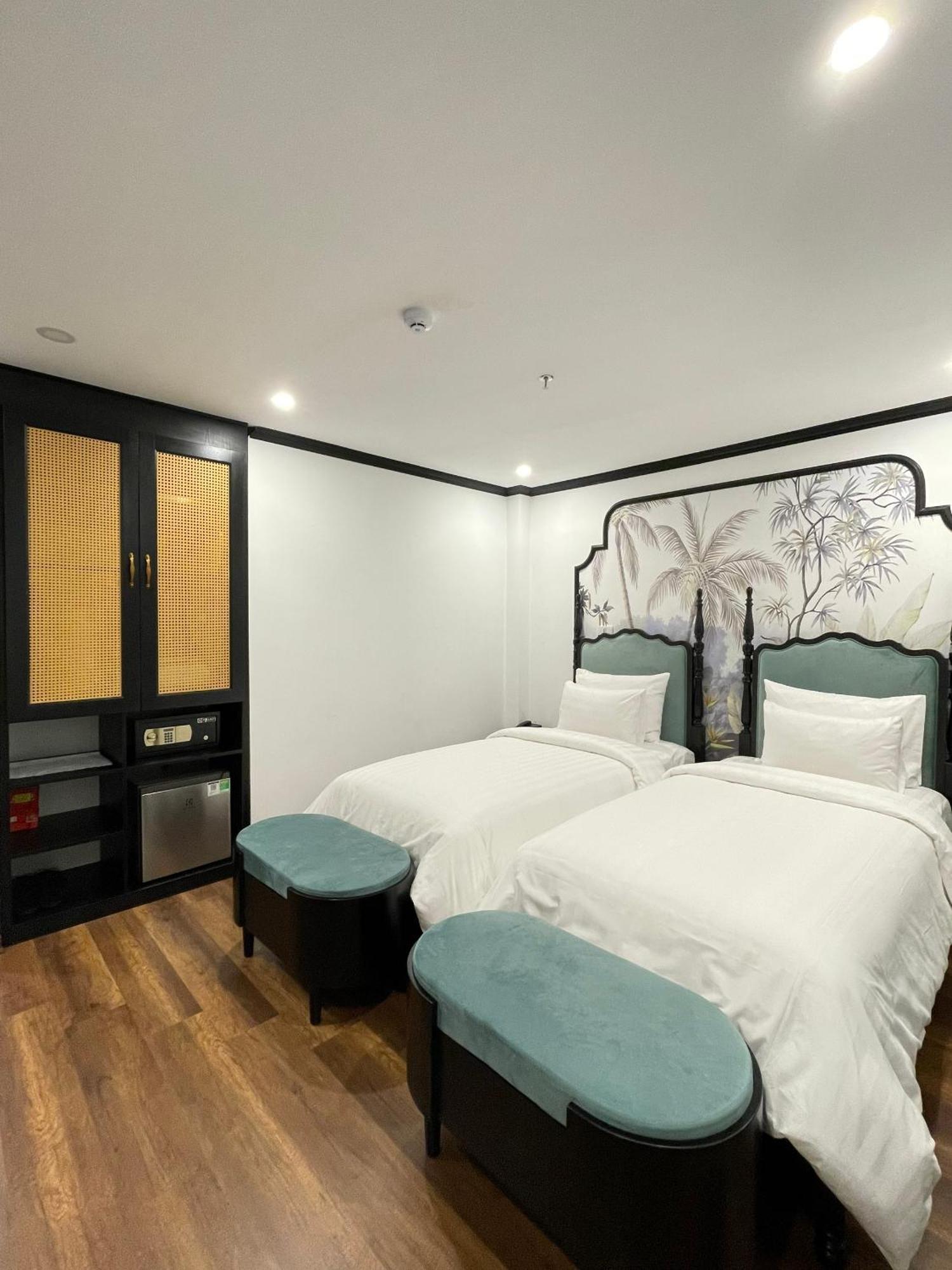 Aquarius Premium Hotel Hanoi Exteriör bild