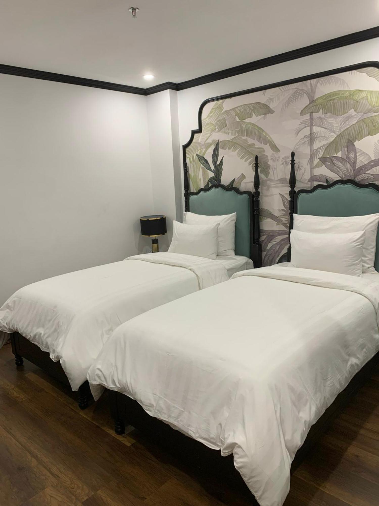 Aquarius Premium Hotel Hanoi Exteriör bild