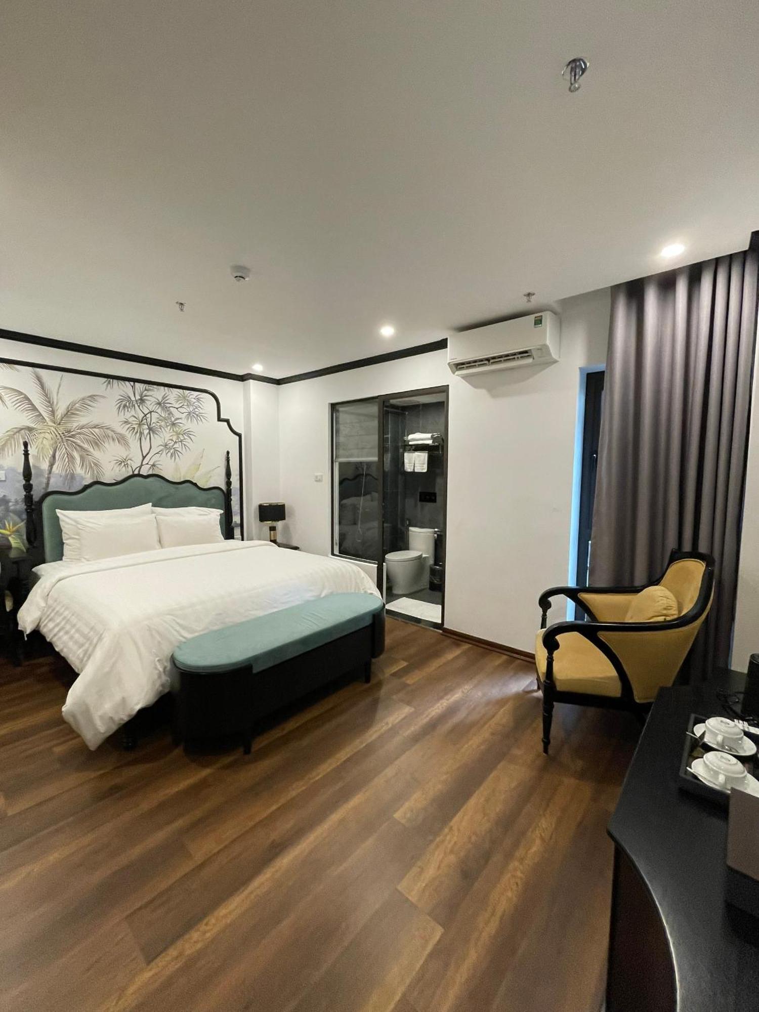 Aquarius Premium Hotel Hanoi Exteriör bild