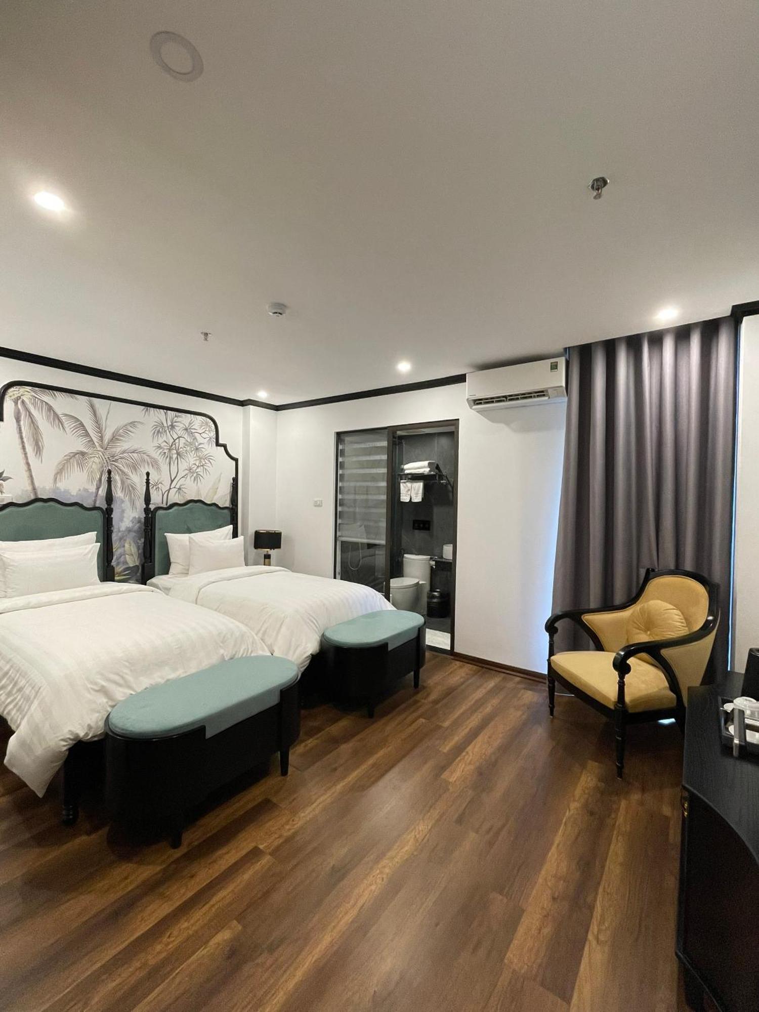 Aquarius Premium Hotel Hanoi Exteriör bild