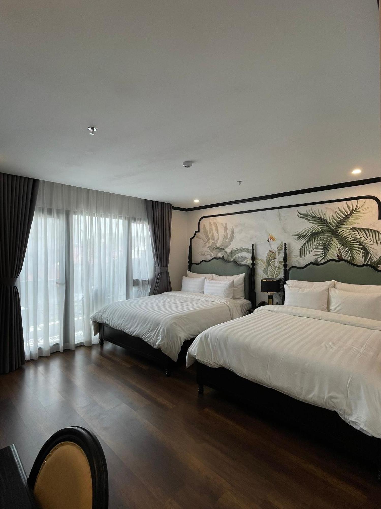 Aquarius Premium Hotel Hanoi Exteriör bild